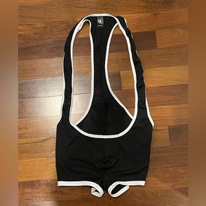 Medium Gruffpup Mesh Singlet